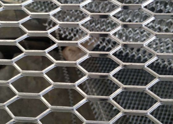 Lubang Heksagonal Anodized Honeycomb Expanded Metal Mesh Untuk Grille Mobil ISO9002
