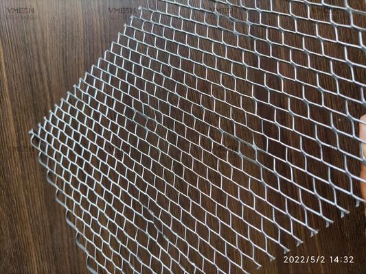 Kasa Plester Galvanis ASTM G60 27x96in Lubang Berlian Berlekuk