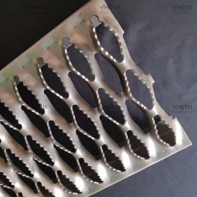 Plat Aluminium Kisi-Kisi Keselamatan Grip Strut Lubang Berlian 300-600mm