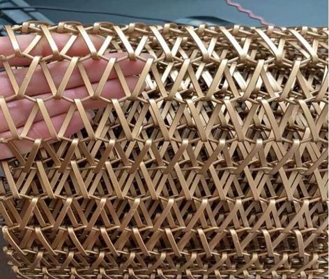 Tirai Jaring Rantai Anyaman Arsitektur Dekorasi Aluminium Berwarna-warni Untuk Hotel