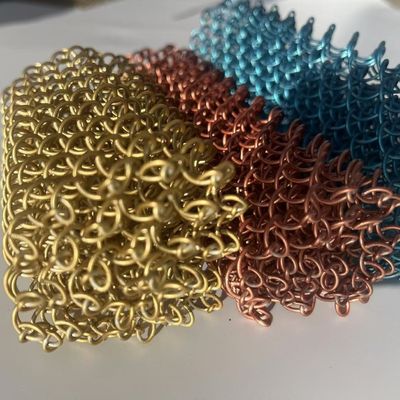 Permukaan Warna -warni Aluminium Tenunan Link Tirai Kawat Kawat