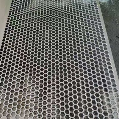 Powder Coating Arsitektur Eksterior Fasad Dekorasi Perforated Aluminium Metal Mesh