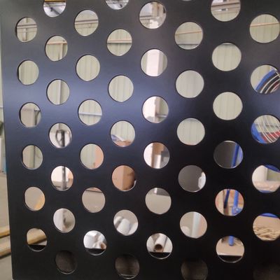 SS304 Aluminium Perforated Metal Sheet 4x8 Round Hole Dekoratif