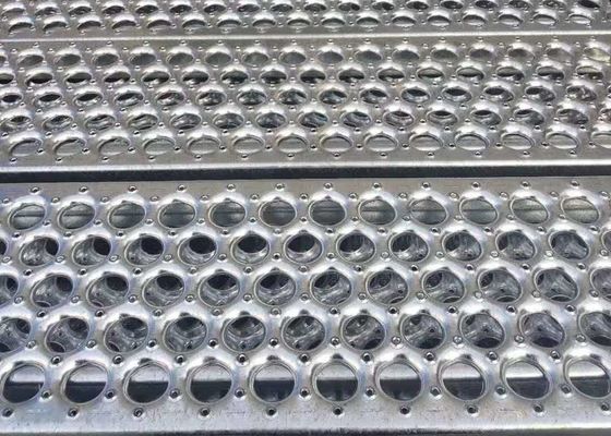 Kisi-Kisi Jalur Pejalan Kaki Atap Surya Anti Selip Aluminium 3.0mm 3.5mm