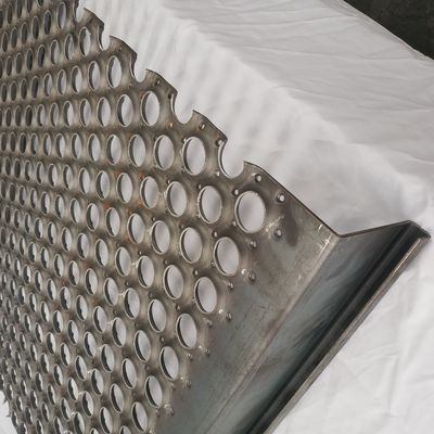 Pelat Baja Karbon Perf O Grip 3mm Perforated Safety Grating