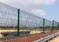 Outdoor 3D Curved Welded Wire Mesh Fence 1.83*2.5m dengan Square Round Post