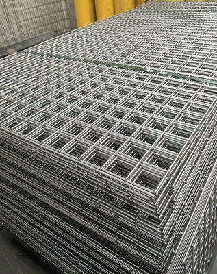 Panel Kawat Las Galvanis 2mm Kawat Lubang 25x25mm