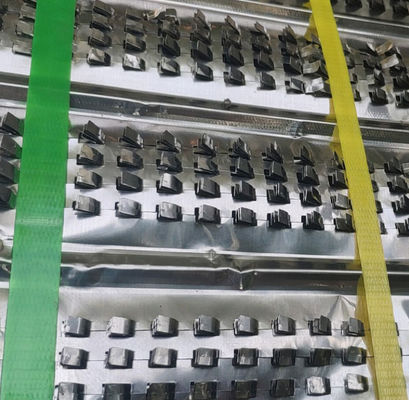 Bekisting Jaring Berusuk Tinggi Galvanis untuk Konstruksi 0.45m x 2m