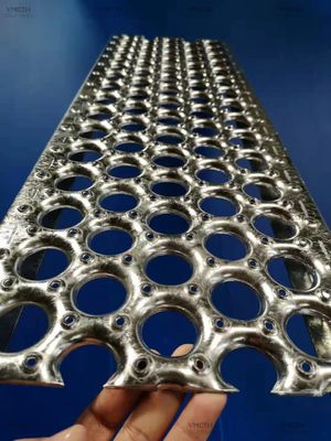 Hot Dip Galvanis 5 Lubang Saluran Bulat Perf O Grip Grating Lebar 300mm