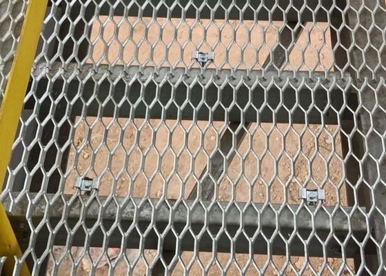 4.5mm lembaran logam baja galvanis standar yang diperluas untuk platform