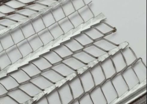 610 * 2440mm Hy Rib Lath Dinding Beton Plesteran Kawat Lath 100m Jarak Rib