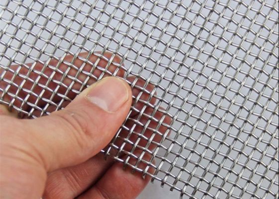 430 310S Crimped Woven Wire Mesh 30mm * 30mm Lubang Tahan Alkali