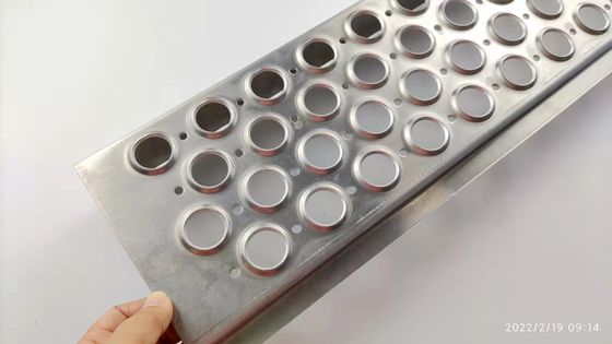 Industri Kisi Baja Atap Lubang Bulat yang Dibesarkan